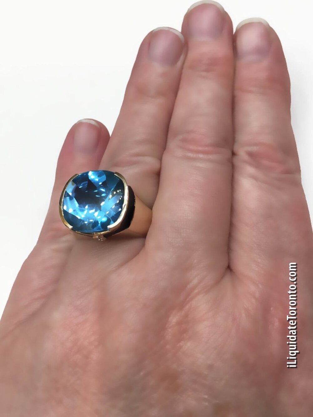 ✨ BRAND NEW 13.5g GOLD! Custom 10K Yellow Gold Blue Topaz, Enamel & Diamond Ring